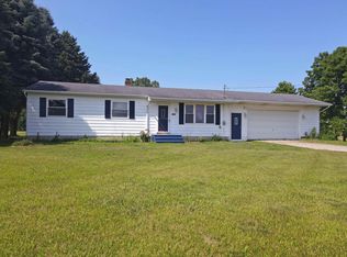 11975 Allan Rd, New Lothrop, MI 48460