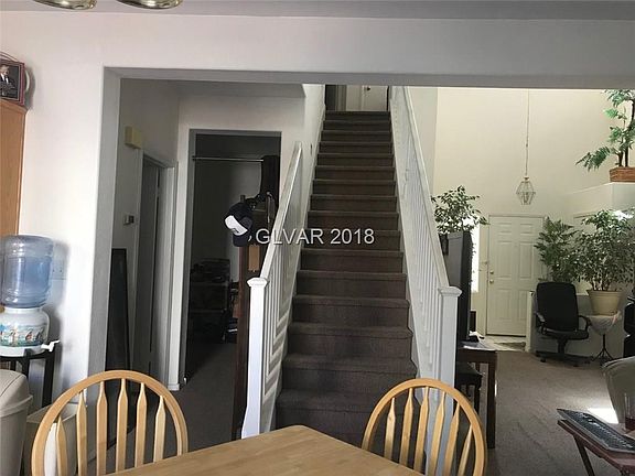4th image of 9642 Windborne Ave