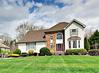 55 Tuscany Dr, Jackson, NJ