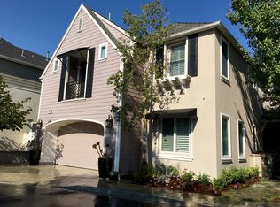 27104 Island View Ct, Santa Clarita, CA 91355