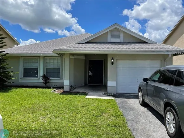 12290 NW 33rd St, Fort Lauderdale, FL 33323