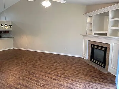 1112 Landings Loop — Photo 11