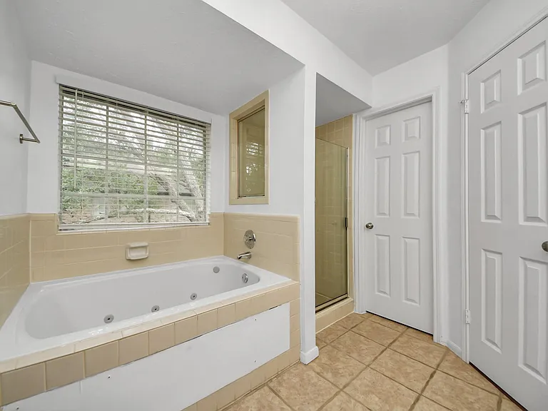 2204 Gemini St — Photo 29