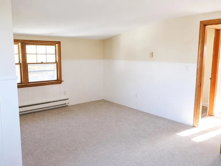 524 Wallis Rd — Photo 24