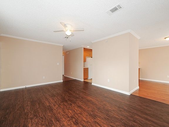 3rd image of 4518 20th Ave S