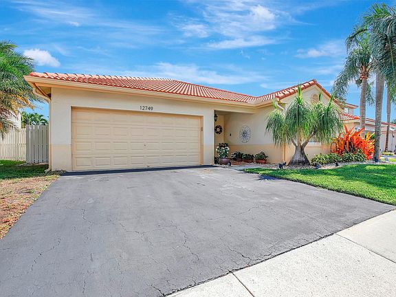 2nd image of 12749 NW 11th Court
