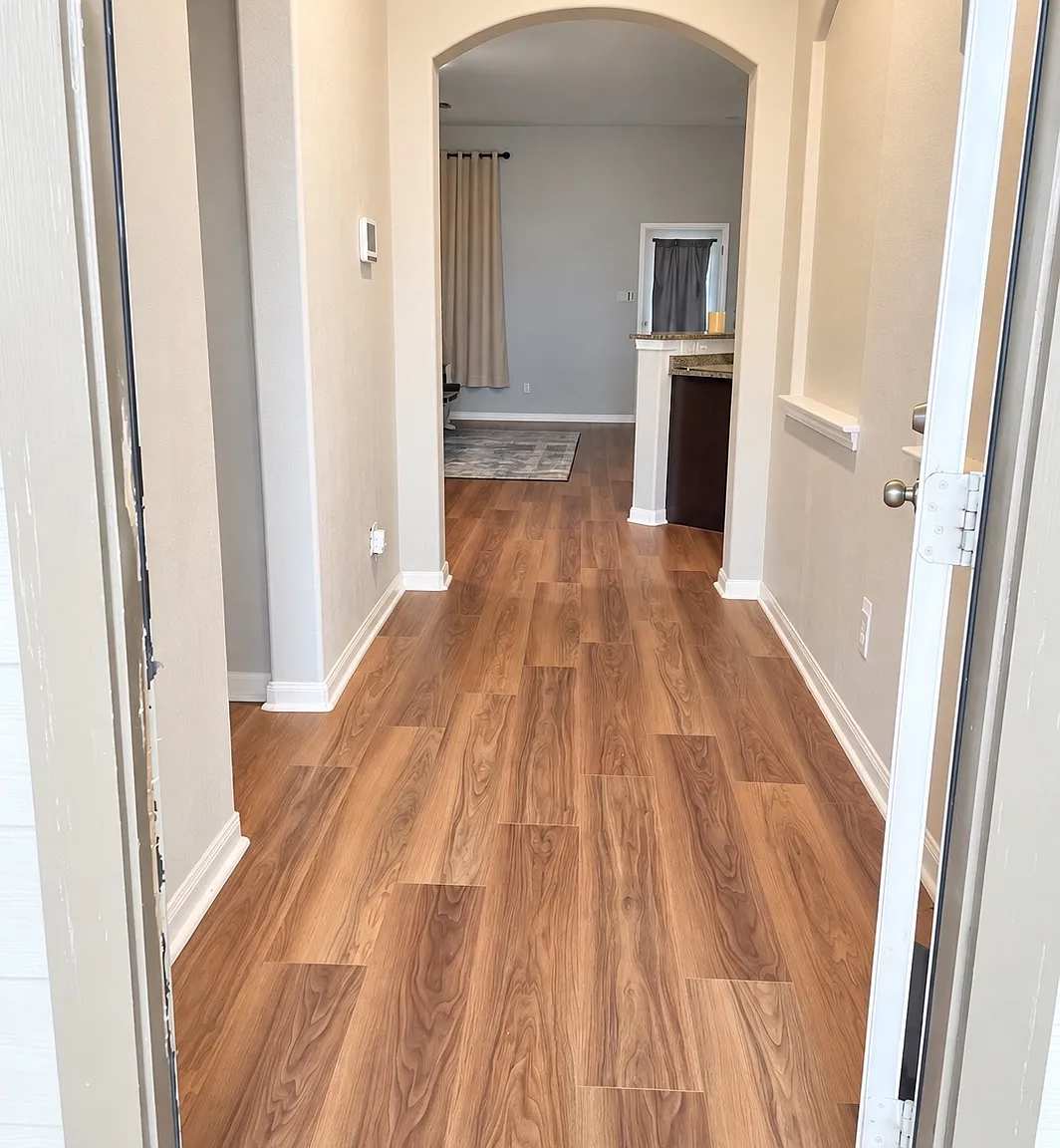 3 bed, 1670 sqft, $2,500 — Photo 2