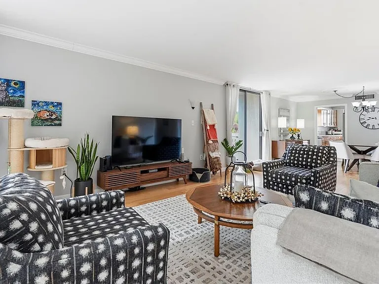 2612 Pearce Dr #211 — Photo 9