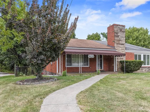 1620 Greentree Rd, Pittsburgh, PA 15220