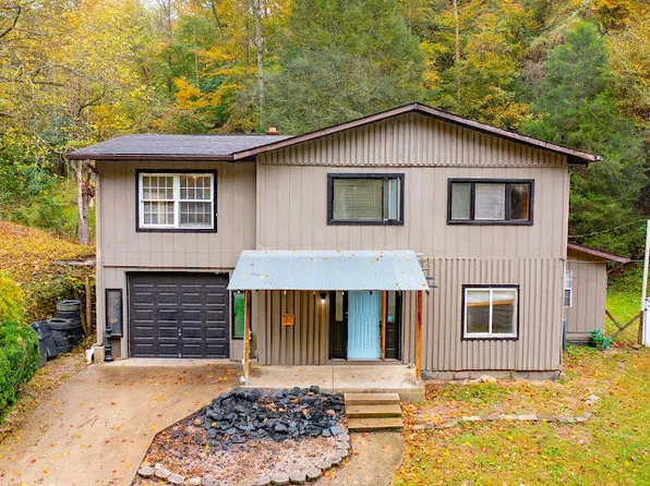 866 Cotton Bend Rd, Manchester, KY 40962