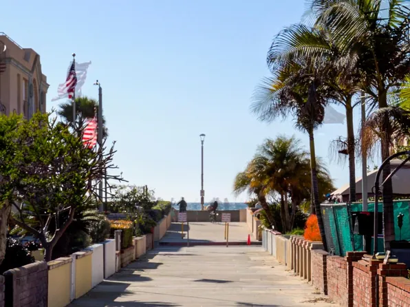 626 Hermosa Ave, Hermosa Beach, CA 90254