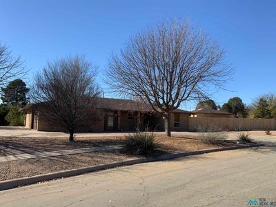 100 Tierra Berrenda Dr, Roswell, NM, 88201