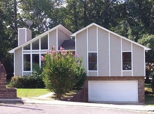1213 Eastview Cir, Birmingham, AL 35214