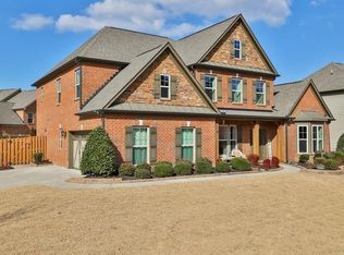 5925 Kendrix Woods Ct, Buford, GA 30518