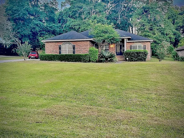 202 NW Heritage Dr, Lake City, FL 32055