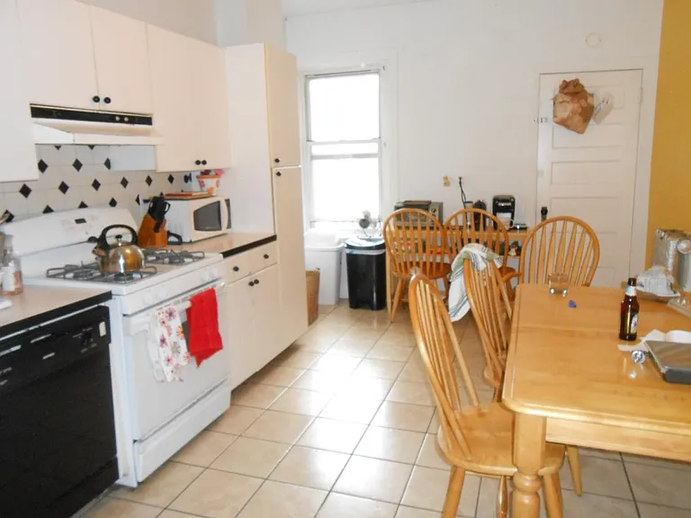 1905 Beacon St #3R — Photo 12