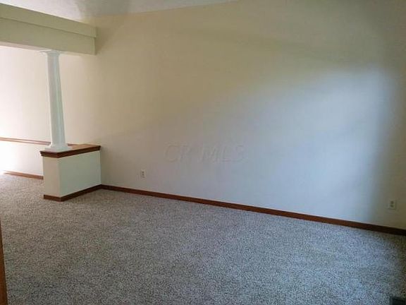 3rd image of 7901 Windrift Pl