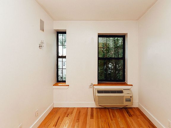3rd image of 618 Lafayette Ave APT 1