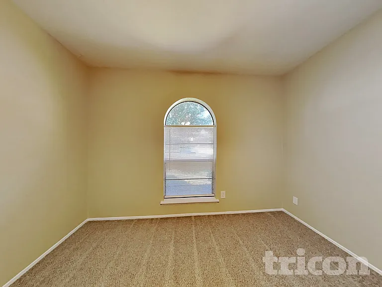9324 Timberbluff Rd — Photo 13