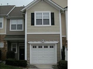 5917 Chivalry Ct, Raleigh, NC 27612