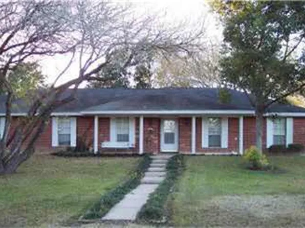 2424 Newman Rd, La Marque, TX 77568