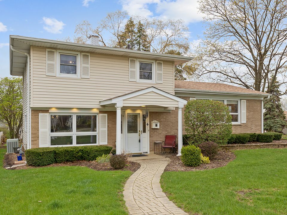 1st image of 251 Meadow Ln
