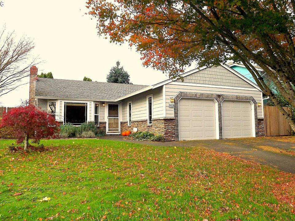 1st image of 1410 SE Park Crest Ave