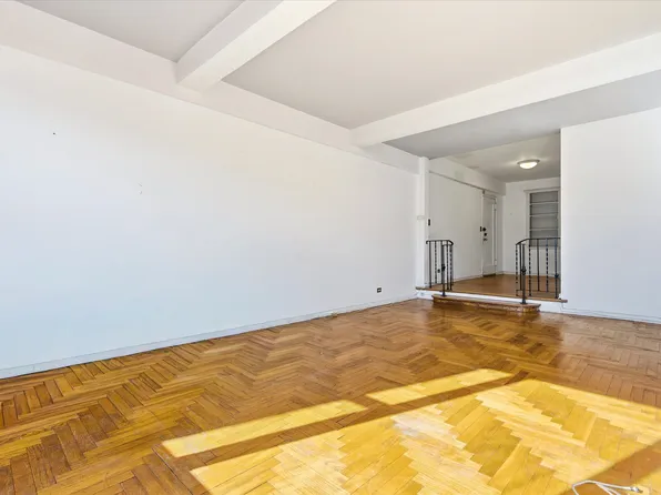 62 Park Terrace West image 6 of 18