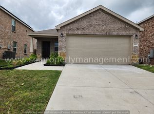 1427 Ganado Dr, Forney, TX 75126