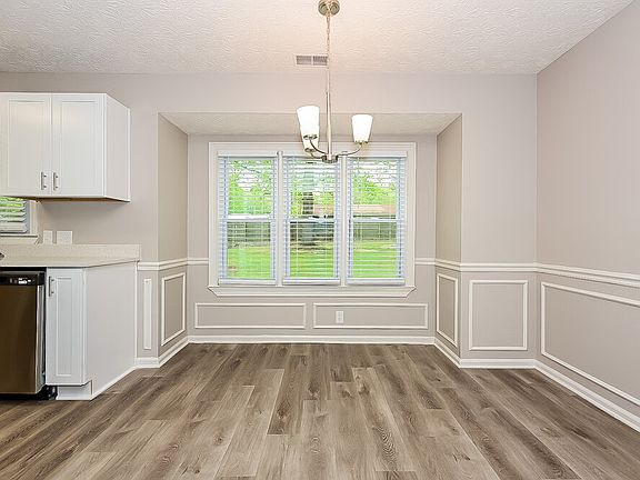 5th image of 185 Highland Dr