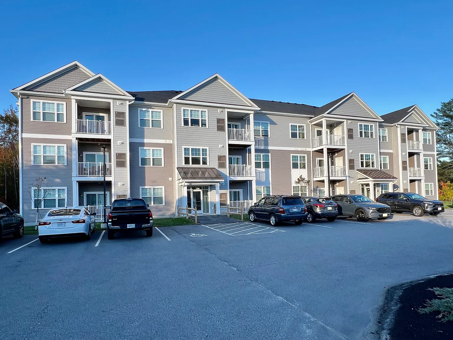 14 Tailwind Court — Photo 3