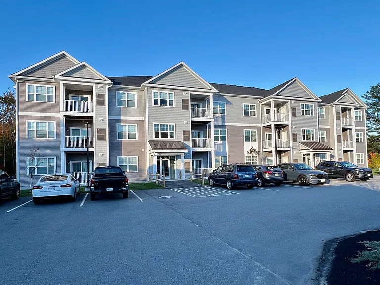 14 Tailwind Court — Photo 3