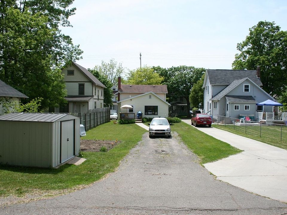 1437 Jerome St, Lansing, MI 48912 Zillow