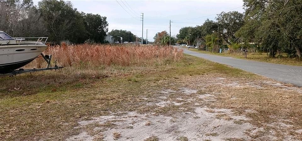 2nd image of 10541 Frierson Lake Dr