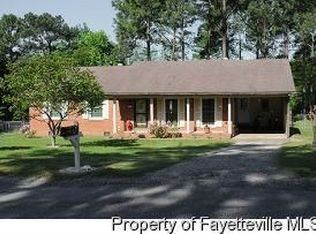 229 Brewster Dr, Fayetteville, NC 28303