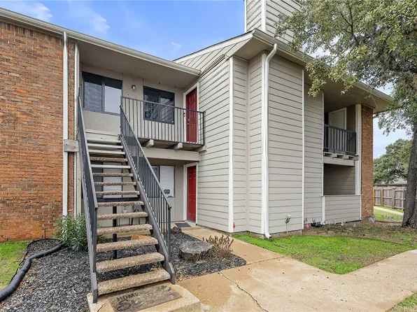 1901 Holleman Dr W APT 410, College Station, TX 77840