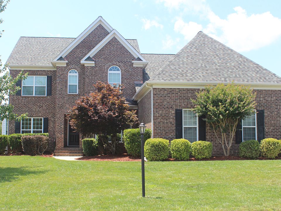 PRICE REDUCED!  A BEAUT!