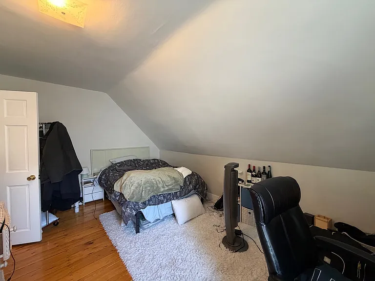 9 Concord Ave — Photo 11