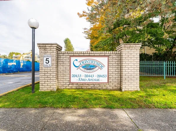20443 53rd Ave #109, Langley, BC V3A 7A6