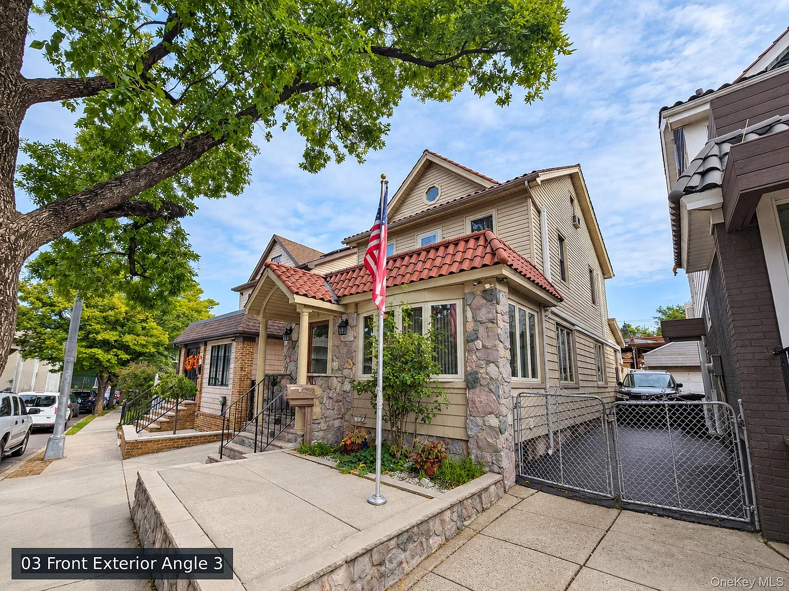 5 bed, 1.5 bath, 1820 sqft, $5,500 — Photo 3