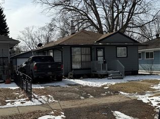 29 W Rutgers Ave, Pontiac, MI 48340