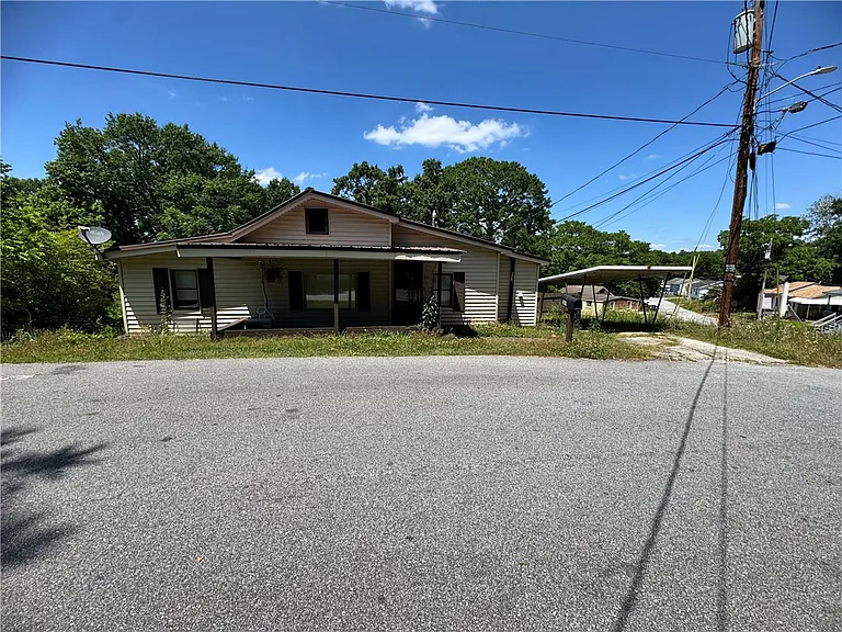 201 Hunters Ct — Photo 13