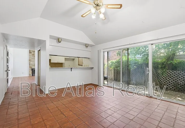 13424 Blossomheath Ln — Photo 5