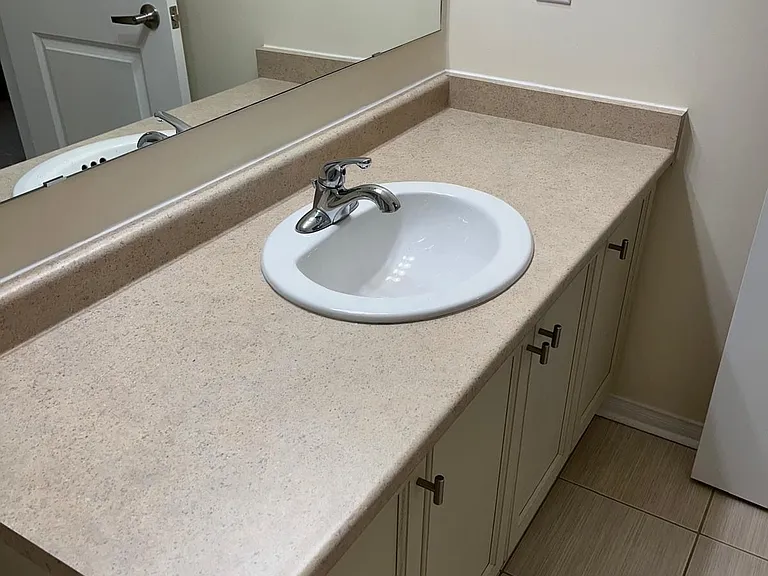 23 Spruce Pine Cres — Photo 12