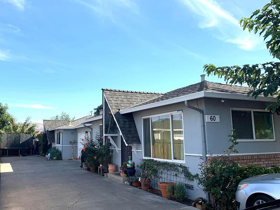 1st image of 60 Eastwood Ct #62