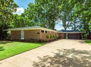 5822 River Rd, Shreveport, LA 71105