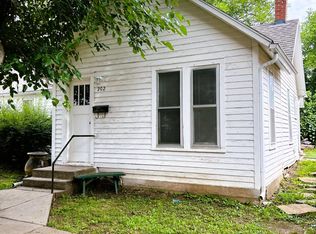 202 E 6th Ave, Augusta, KS 67010
