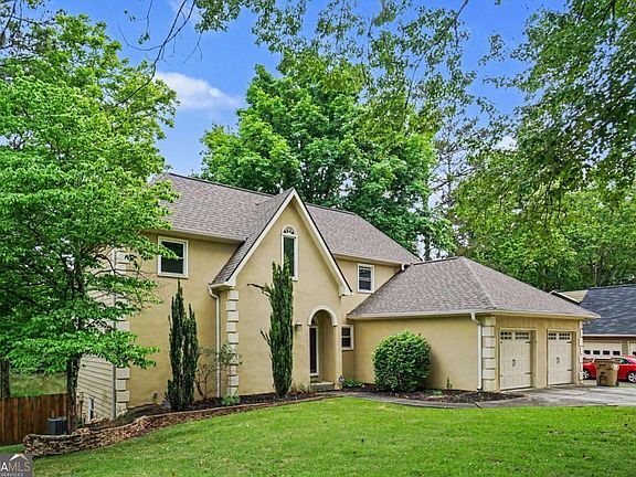 2nd image of 4328 Keheley Lake Ct NE