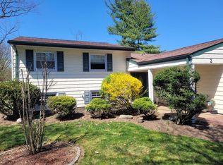2 Heinrich Rd, Somerset, NJ 08873