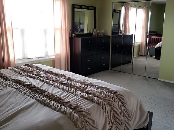 Master Bedroom, Top floor